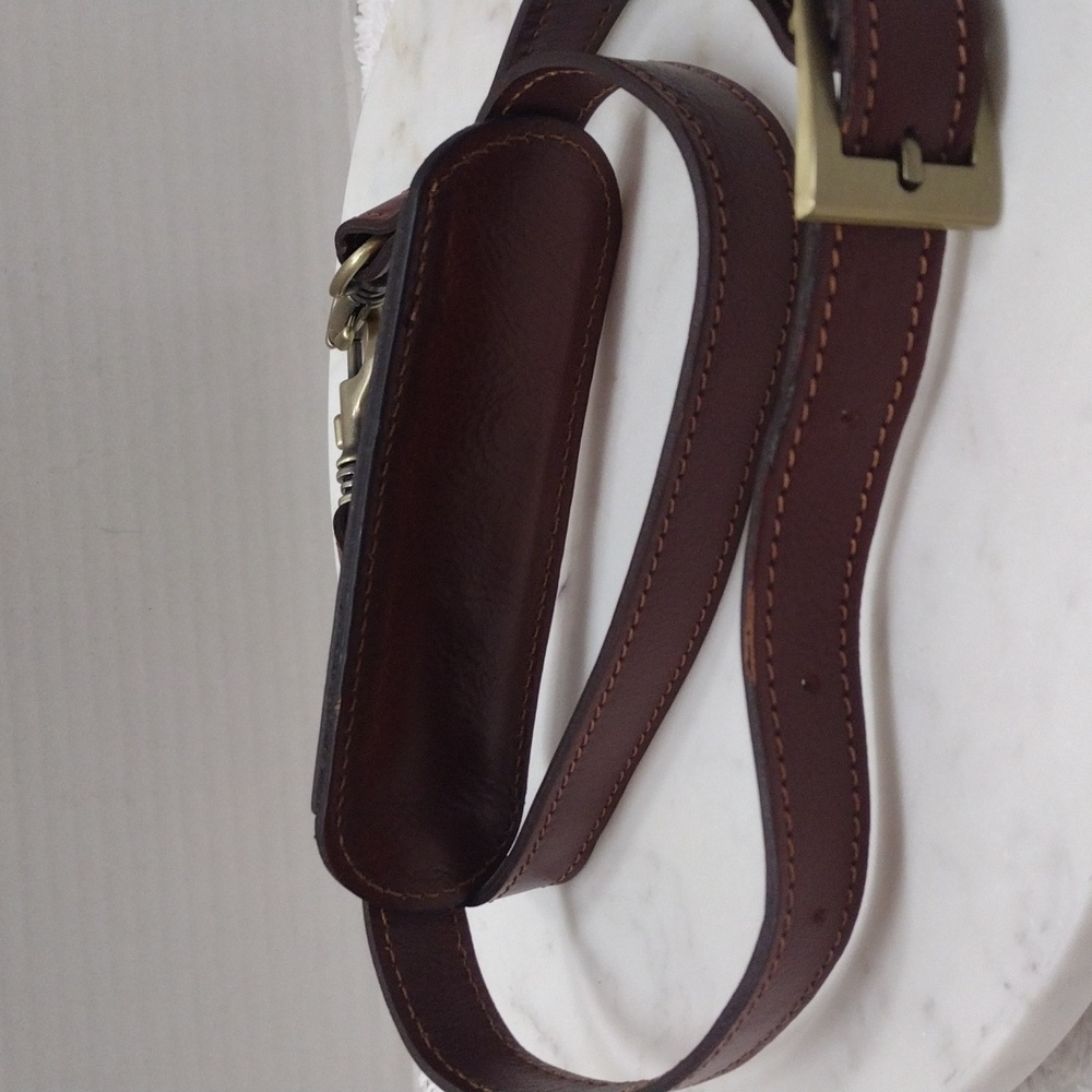 Brown Leather Shoulder Strap Adjustable 40 1/2"-46" L x 1" W #135-44 - Picture 4 of 16